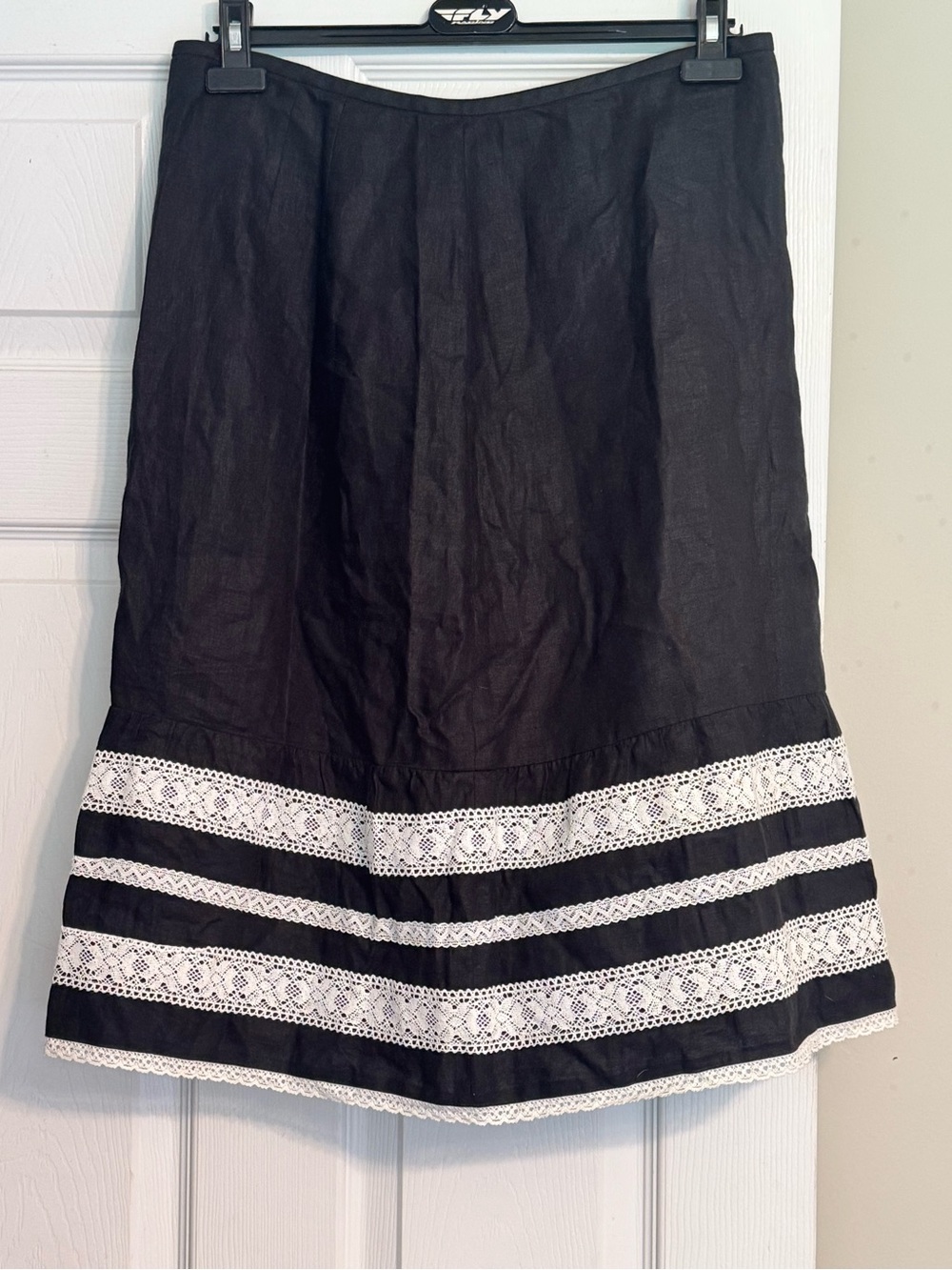 Ann Taylor Loft Black Linen White Lace Detail A-line Knee Length Skirt Size 8